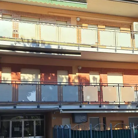 Trilocale 200m Dal Mare - Il Faro Blu アパート