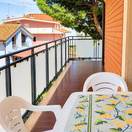Apartament Trilocale 200m Dal Mare - Il Faro Blu Martinsicuro